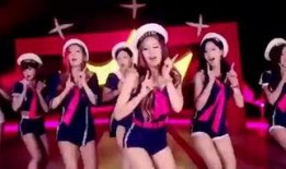 韩国女团吃瓜热舞,女团吃瓜狂欢，动感旋律引爆夏日热潮