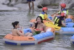 柏林漂流吃瓜,一场吃瓜者的异国奇幻之旅