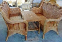 东湖椅子吃瓜,见证吃瓜群众的欢乐时光