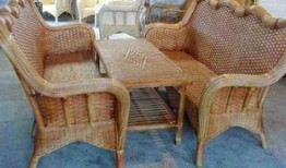 东湖椅子吃瓜,见证吃瓜群众的欢乐时光