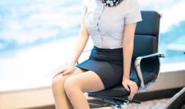 快穿世界吃瓜第一,快穿女配的甜蜜复仇之旅