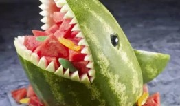 侯集吃瓜,揭秘当地特色美食背后的故事