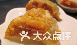 广州体育西吃瓜,街头吃瓜，品味都市生活百态