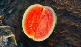 赤眉吃瓜,揭秘古代农民起义中的吃瓜群众