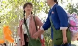 穿进穿越文里吃瓜