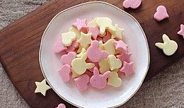 奶片粉色尾巴吃瓜,揭秘网红吃瓜背后的甜蜜诱惑